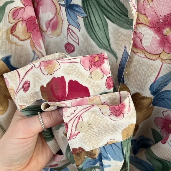 Alfred Dunner Floral Button Down, Size 22W Long Sleeve - Picture 4 of 6